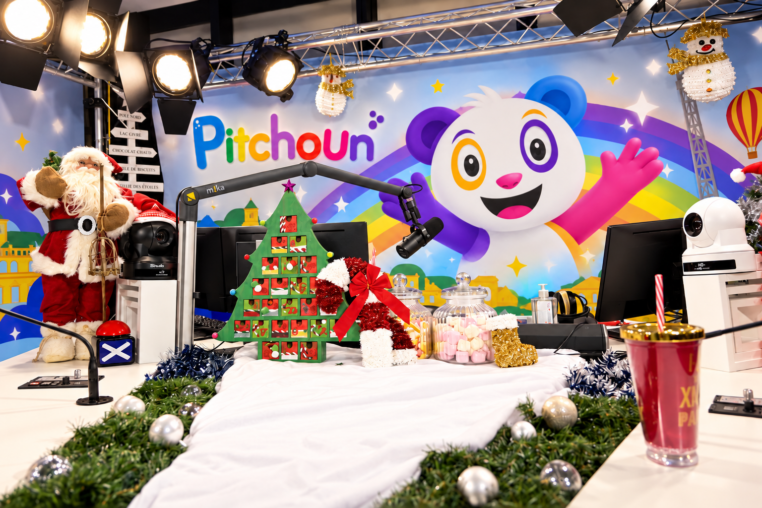 Plateau radio de No&euml;l Pitchoun.png (2.20 MB)